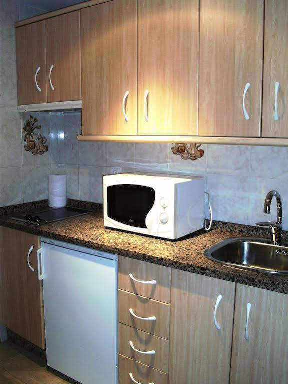Vicenta Apartaments ตอร์เรโมลิโนส ภายนอก รูปภาพ