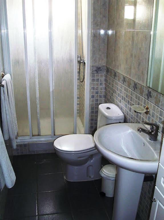 Vicenta Apartaments ตอร์เรโมลิโนส ภายนอก รูปภาพ